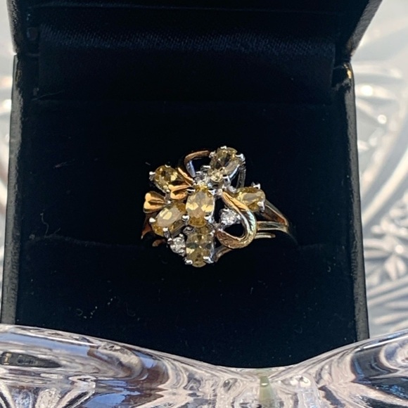 Golden Topaz CZ & Diamond Cluster Cocktail Ring Goldtone Size 6.75 Costume EUC - Picture 7 of 11